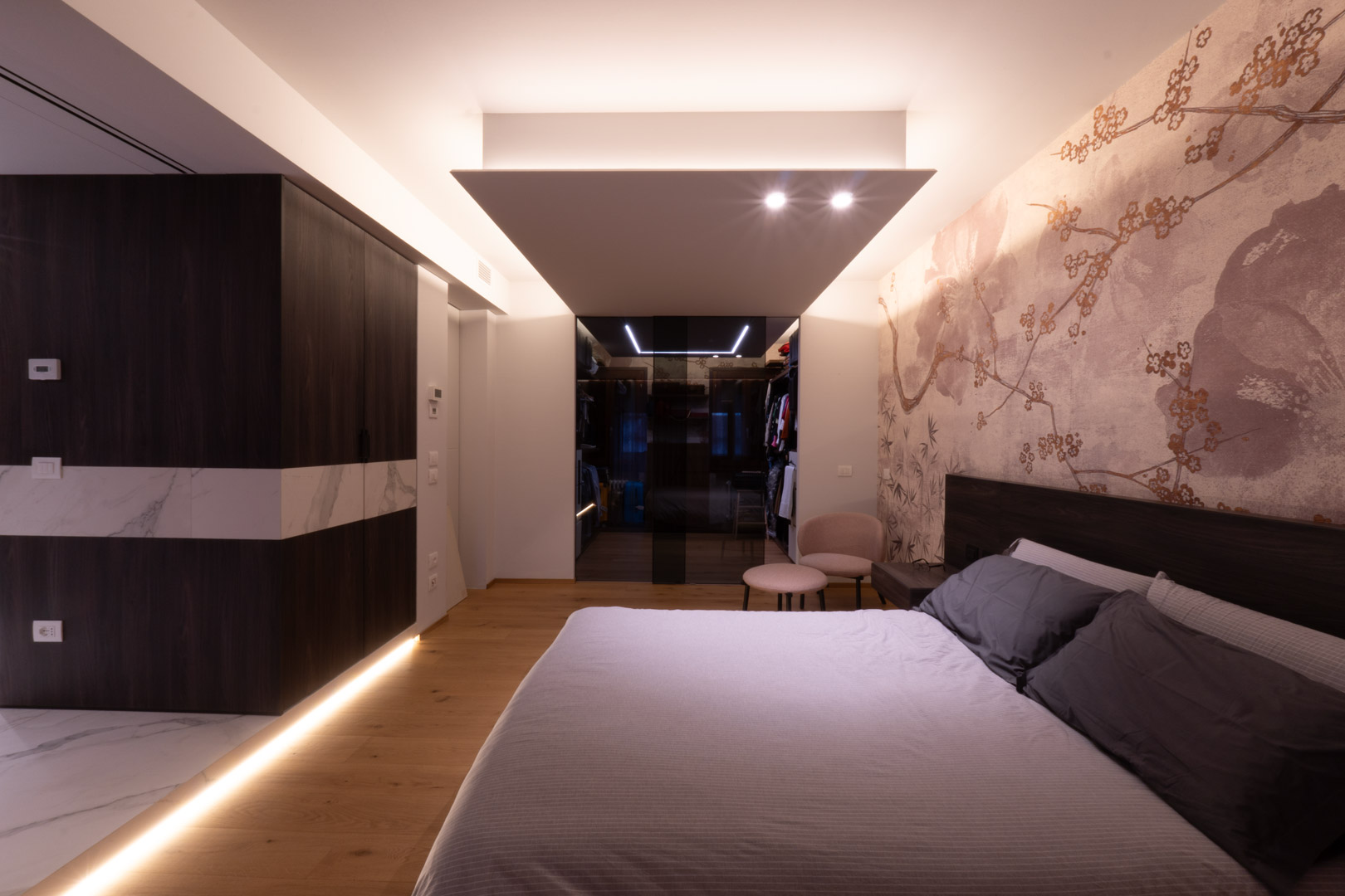 Progetto di interior design elegante per la zona notte